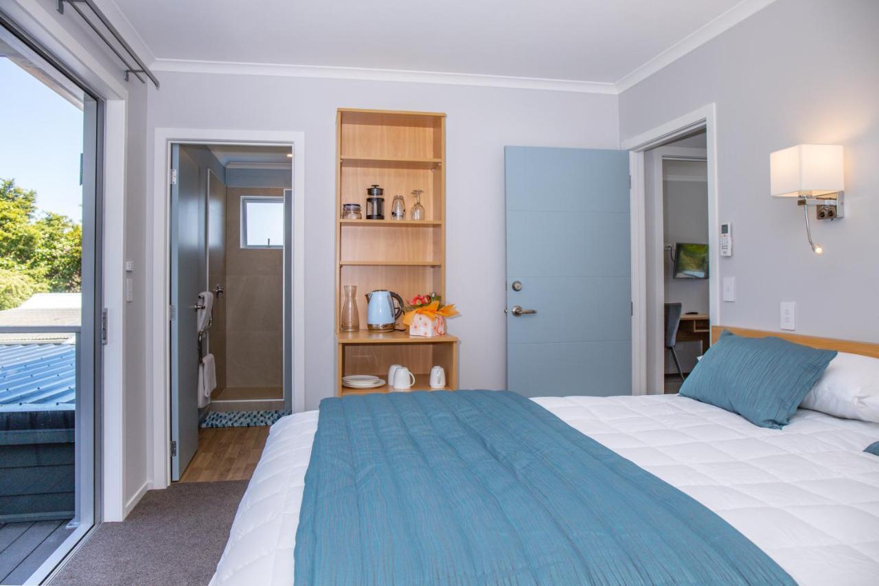 Changing Tides Bnb Paihia Exteriör bild